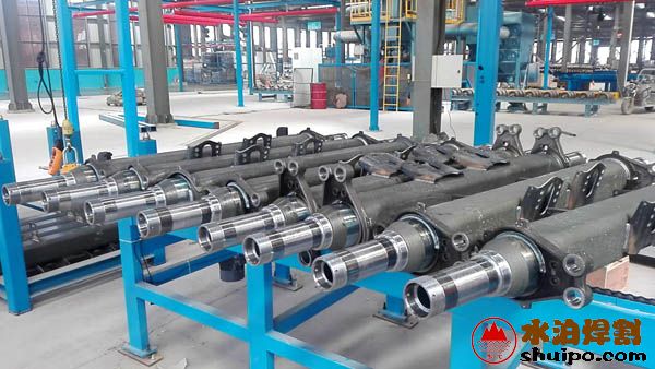 车桥底板、附件焊接效果